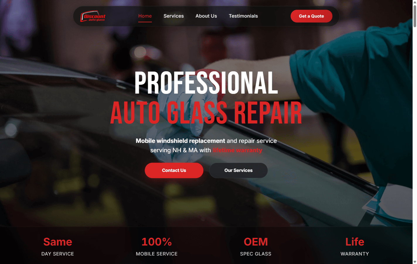 Discount Auto Glass NH homepage with a bold red-and-black hero, mobile service badges, and a free quote flow